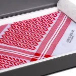 شماغ عمرو قزاز أحمر أبيض كلاسيك رجالي فاخر جديد 2026 RED 06/6 - Image 2